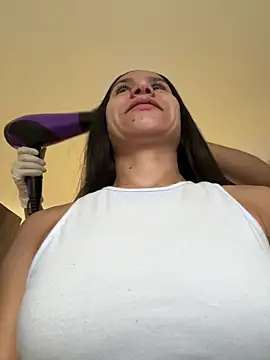 Snapshot of dominantandsubmissiveshow chatting on January 27, 2025, 9:55 pm dominantandsubmissiveshow online show from January 27, 2025, 9:55 pm