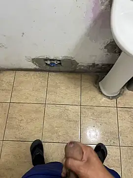 Kammxxx online show from April 17, 2026, 7:22 am