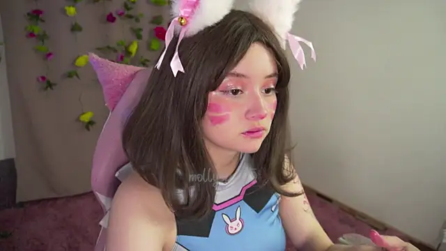 molly russell online show from September 19, 2025, 10:25 pm