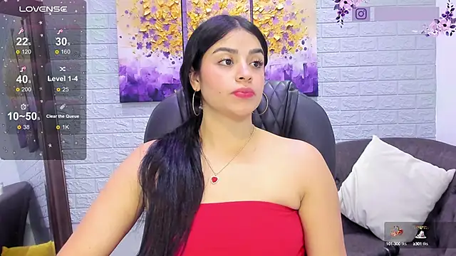 Paula Desousa online show from February 15, 2025, 7:28 pm