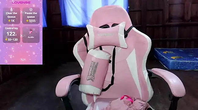 Meili  online show from January 12, 2025, 10:56 am