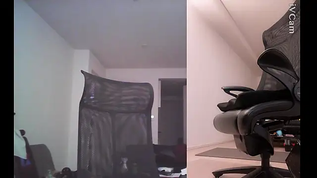 Snapshot of pika_ru chatting on March 20, 2025, 3:13 am pika ru online show from March 20, 2025, 3:13 am