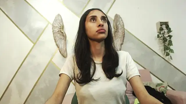 RoxanaCyrano  online show from October 8, 2025, 7:58 pm