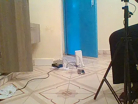 prettychic5 online show from October 24, 2025, 7:40 am