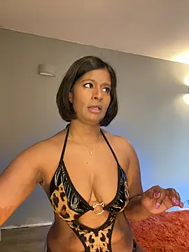 RoseMelanie online show from March 31, 2026, 7:21 am