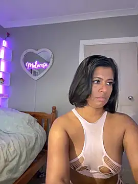 RoseMelanie online show from November 13, 2025, 8:07 am