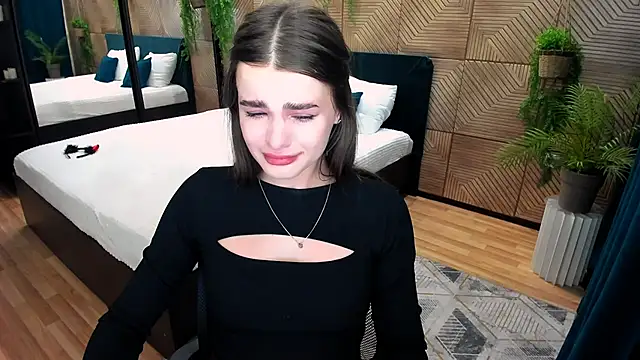 Snapshot of FinalAccord chatting on October 19, 2025, 10:18 am FinalAccord online show from October 19, 2025, 10:18 am