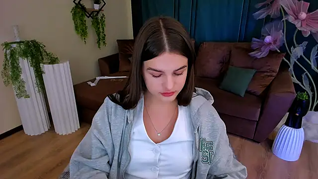 Snapshot of FinalAccord chatting on October 15, 2025, 4:33 am FinalAccord online show from October 15, 2025, 4:33 am