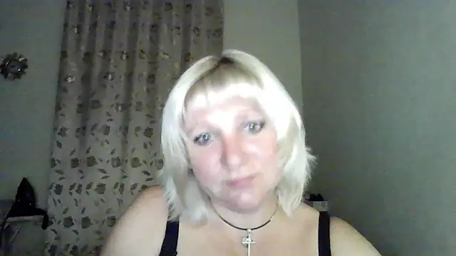 Snapshot of MeilomaWesa chatting on September 24, 2025, 6:25 pm MeilomaWesa online show from September 24, 2025, 6:25 pm