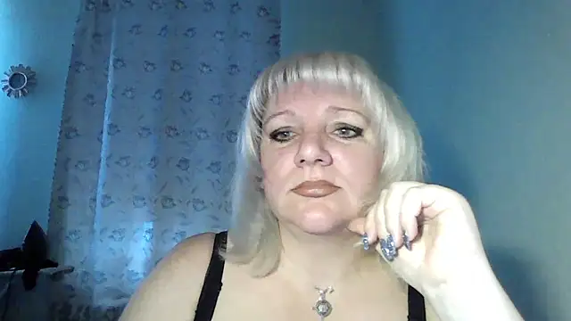 Snapshot of MeilomaWesa chatting on October 19, 2025, 7:00 am MeilomaWesa online show from October 19, 2025, 7:00 am