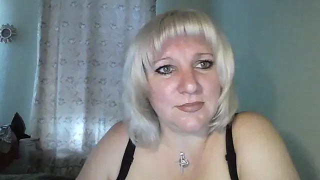 Snapshot of MeilomaWesa chatting on October 12, 2025, 11:44 am MeilomaWesa online show from October 12, 2025, 11:44 am