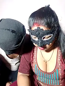 Snapshot of Something_61 chatting on February 15, 2025, 5:50 pm Something 61 online show from February 15, 2025, 5:50 pm