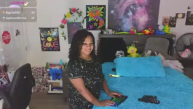 Snapshot of temptressbeauty24 chatting on September 21, 2025, 5:51 pm temptressbeauty24 online show from September 21, 2025, 5:51 pm