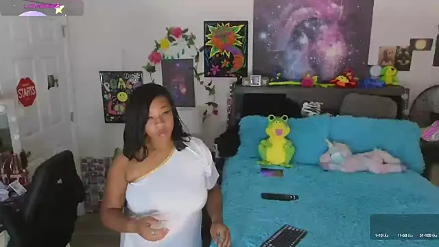 Snapshot of temptressbeauty24 chatting on September 26, 2025, 7:32 pm temptressbeauty24 online show from September 26, 2025, 7:32 pm