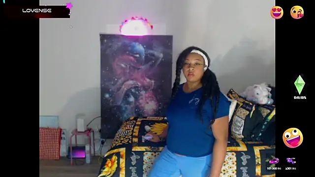 temptressbeauty24 online show from February 13, 2025, 11:37 pm