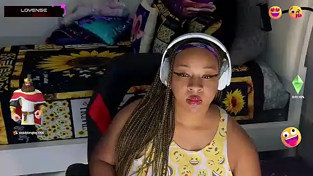 temptressbeauty24 online show from February 26, 2025, 11:09 pm