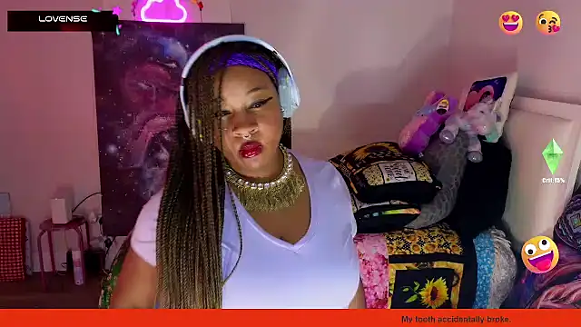 temptressbeauty24 online show from February 8, 2025, 3:30 am
