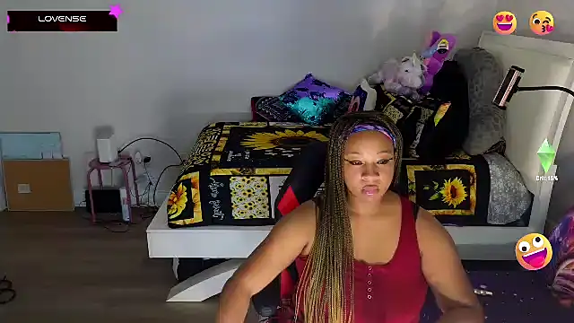temptressbeauty24 online show from February 25, 2025, 7:31 am
