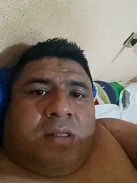 Chaparrosoverano online show from September 28, 2025, 1:12 am