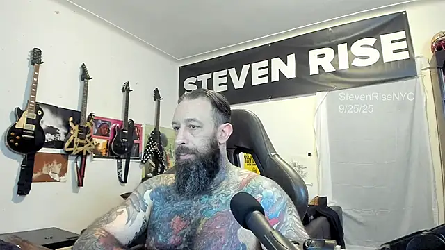 StevenRiseNYC online show from September 25, 2025, 1:39 pm