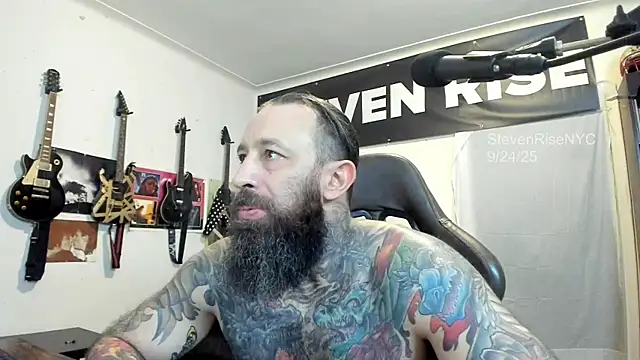 StevenRiseNYC online show from September 25, 2025, 1:33 am
