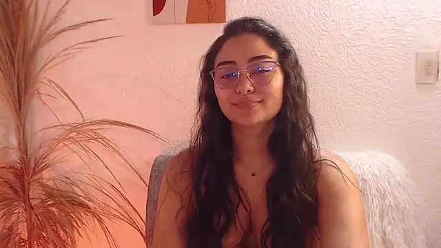  Kim  M online show from March 22, 2026, 2:40 pm