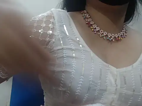 Lovely Siri 23 online show from March 28, 2026, 6:09 pm