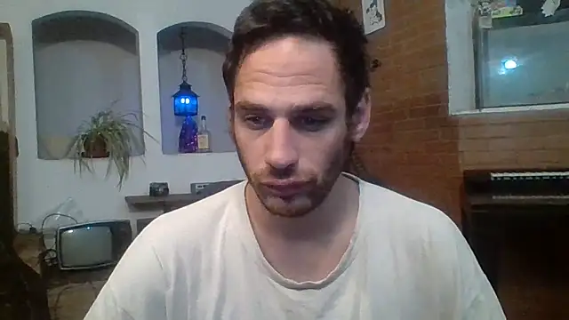 Snapshot of Stevenson988 chatting on October 31, 2025, 12:51 am Stevenson988 online show from October 31, 2025, 12:51 am