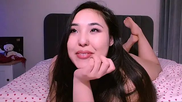 Snapshot of monabooty chatting on February 1, 2025, 2:37 am monabooty online show from February 1, 2025, 2:37 am