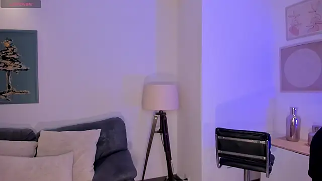 Snapshot of LizzHamilton__ chatting on February 5, 2026, 1:18 pm LizzHamilton online show from February 5, 2026, 1:18 pm