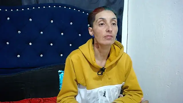 Snapshot of anyu1306 chatting on February 17, 2025, 6:09 am anyu1306 online show from February 17, 2025, 6:09 am