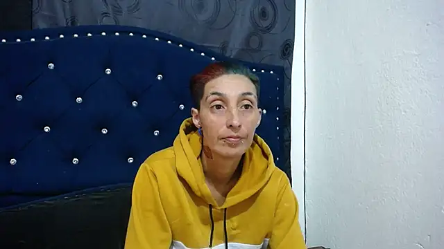 Snapshot of anyu1306 chatting on February 17, 2025, 9:13 am anyu1306 online show from February 17, 2025, 9:13 am