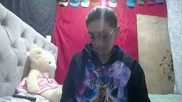 Snapshot of anyu1306 chatting on November 15, 2025, 1:31 am anyu1306 online show from November 15, 2025, 1:31 am