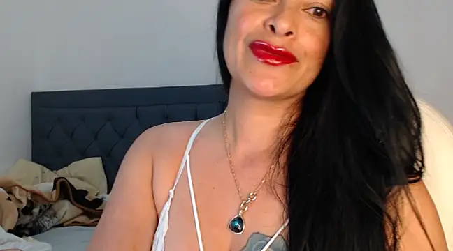 Snapshot of susana07 chatting on February 5, 2025, 1:00 pm susana07 online show from February 5, 2025, 1:00 pm