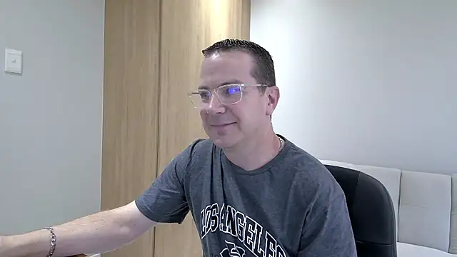 Snapshot of BrettJ81 chatting on December 9, 2024, 2:49 pm BrettJ81 online show from December 9, 2024, 2:49 pm