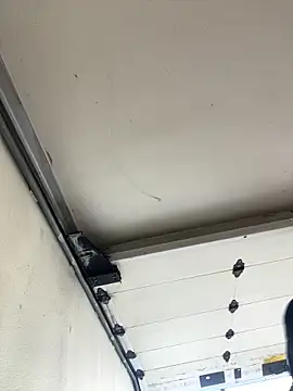 Snapshot of Diosn111 chatting on December 18, 2025, 1:04 pm Diosn111 online show from December 18, 2025, 1:04 pm