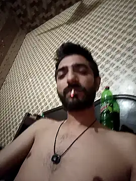 Snapshot of BrownBoy69666 chatting on December 1, 2025, 4:35 am BrownBoy69666 online show from December 1, 2025, 4:35 am