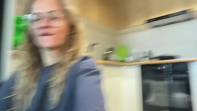 mommy nadin online show from March 1, 2026, 7:08 am