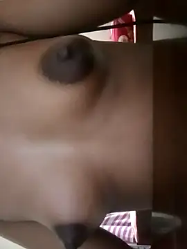 momsboi 6969 online show from June 3, 2026, 6:01 pm