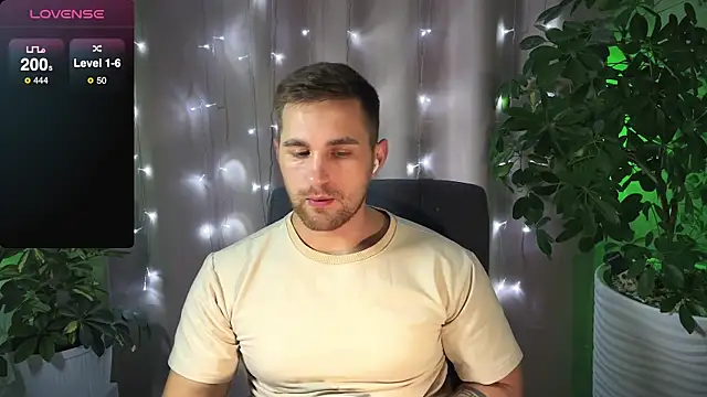 Sweeet  boy online show from February 4, 2025, 8:38 pm
