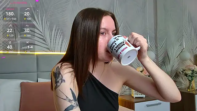 AmaliaBell online show from September 19, 2025, 1:04 pm