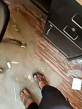 u wan me online show from March 1, 2026, 3:17 am