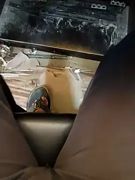 Snapshot of u_wan_me chatting on October 17, 2025, 10:07 am u wan me online show from October 17, 2025, 10:07 am