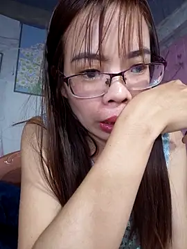   Mai-love19   online show from February 20, 2025, 9:55 am