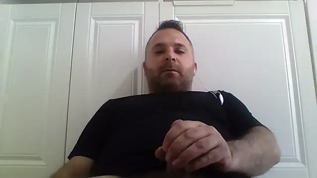 doruk426868 online show from June 27, 2026, 9:37 am