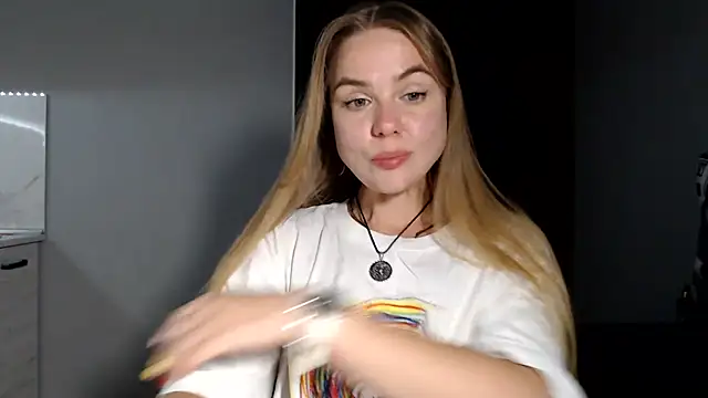 Snapshot of Sunbeam_ chatting on July 22, 2026, 8:55 pm Sunbeam online show from July 22, 2026, 8:55 pm