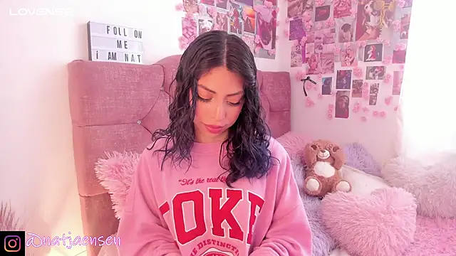 natalie jaensen online show from February 10, 2025, 7:17 pm