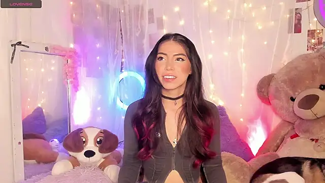 natalie jaensen online show from March 15, 2026, 11:34 pm