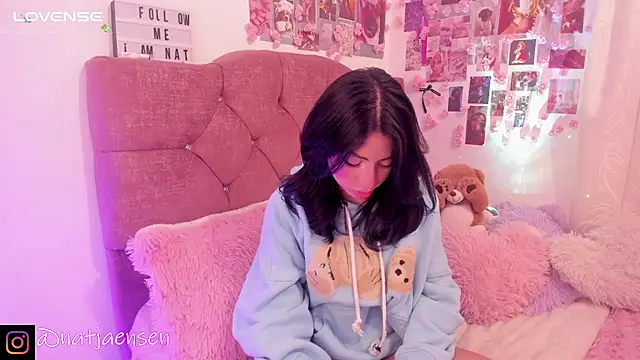 natalie jaensen online show from February 7, 2025, 11:55 pm