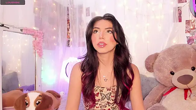 Snapshot of natalie_jaensen chatting on February 27, 2026, 5:24 pm natalie jaensen online show from February 27, 2026, 5:24 pm